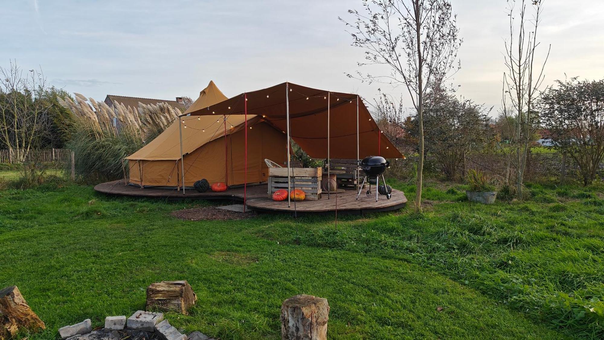 Au Pied Du Trieu, The Glamping Experience Otel Labroye Dış mekan fotoğraf
