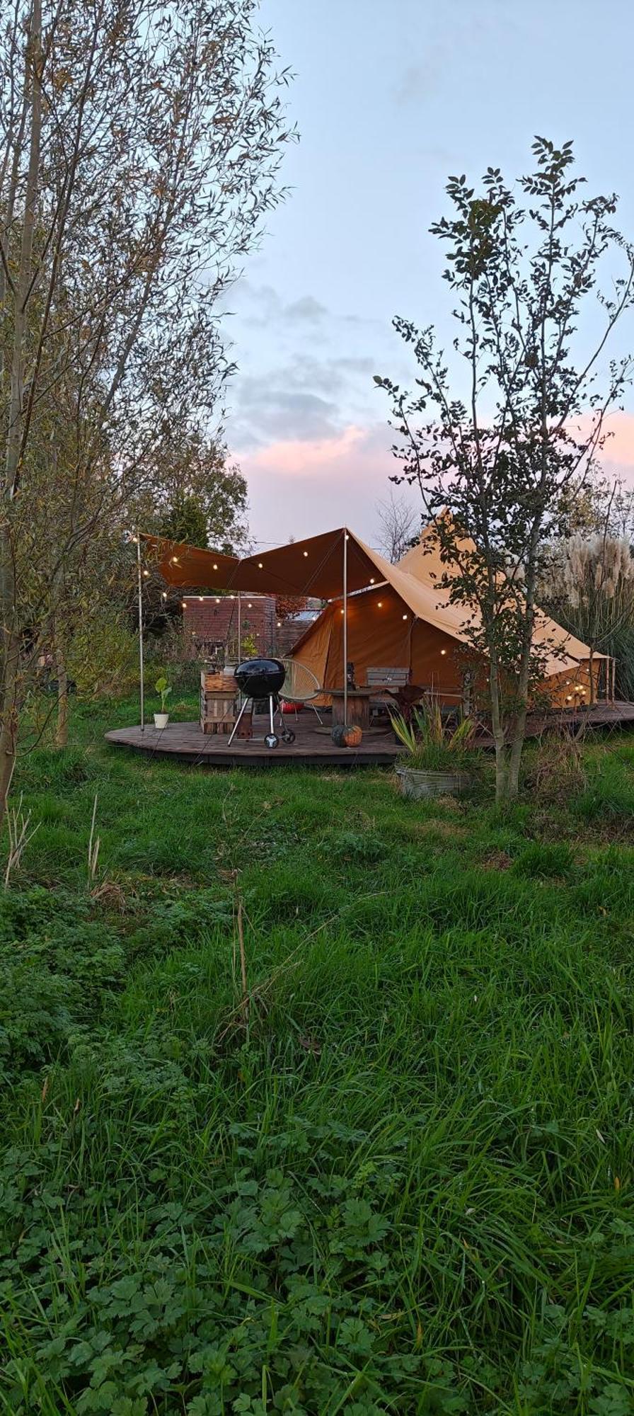 Au Pied Du Trieu, The Glamping Experience Otel Labroye Dış mekan fotoğraf